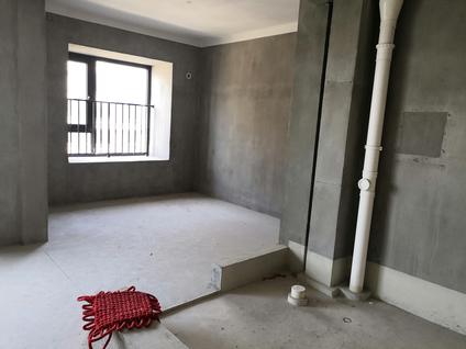 江北万达广场整租 九里江湾4室2厅/127平/高楼层