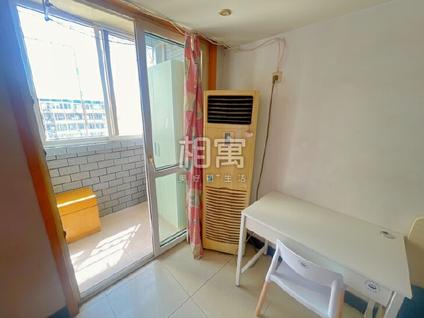 海淀清河合租 永泰西里社区3室1厅/15平/高楼层