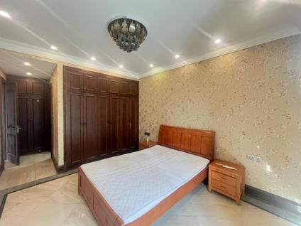 水磨沟南湖广场整租 绿城玉园3室2厅/140平/低楼层