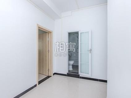 海淀军博整租 莲花池东路1室1厅/42平/中楼层