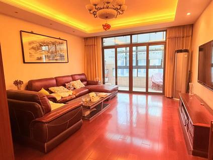 滨湖太湖新城整租 太湖国际社区(二街区星辉塞纳)3室2厅/139平/高楼层