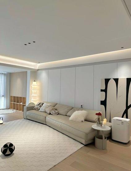 黄浦人民广场整租 上海滩新昌城3室2厅/187平/中楼层