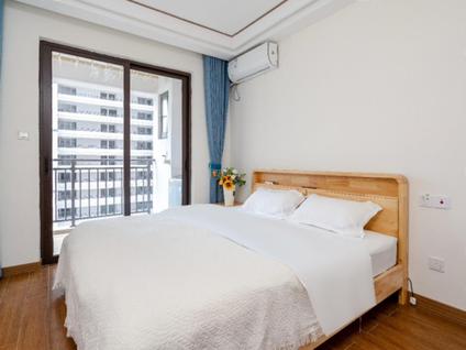 银海银海整租 吾悦华府2室2厅/80平/中楼层