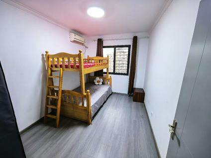 雁塔曲江大道整租 曲江海天华庭3室2厅/135平/高楼层