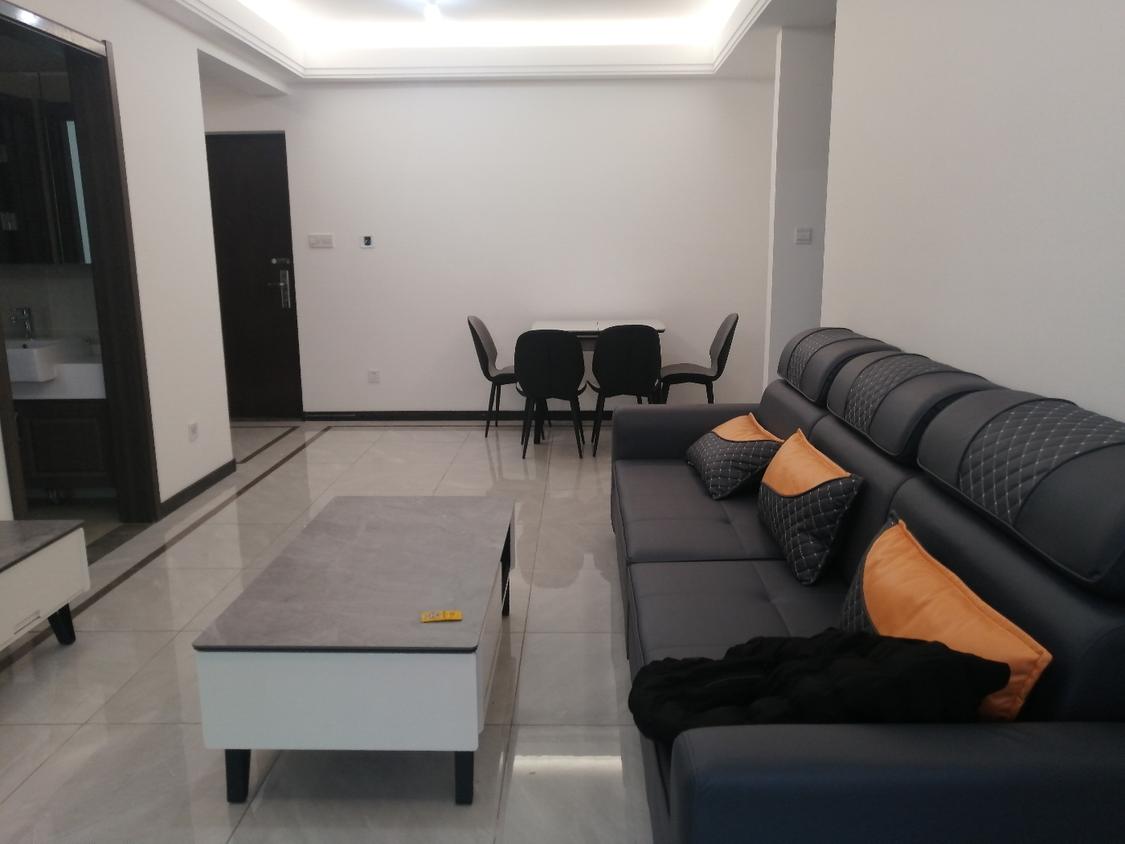 整租·重庆融创文旅城(御澜)