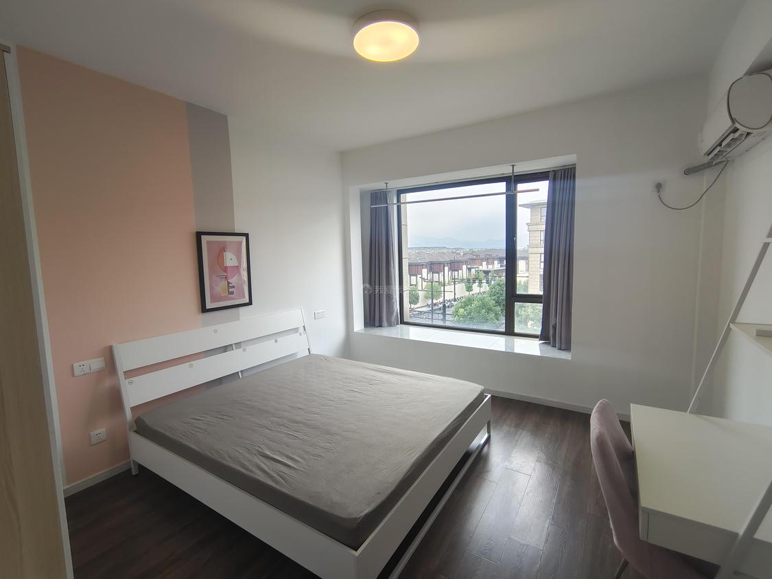 合租·金地西溪风华