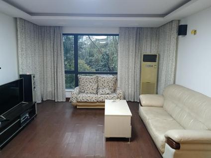 新吴长江路整租 长江国际花园4室2厅/143平/低楼层