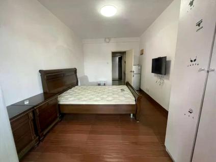 罗湖东门整租 人民北路3082大院1室1厅/25平/中楼层