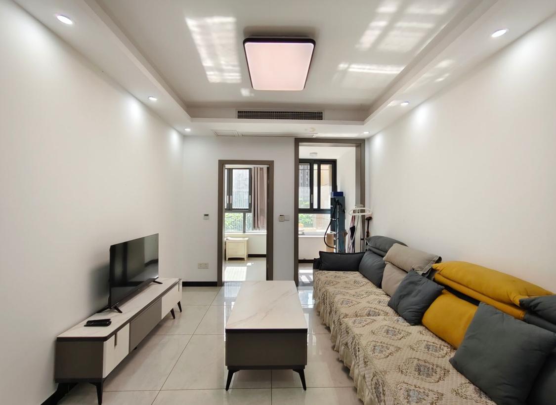 整租·鲁能领秀城(五街区)