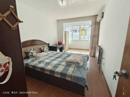 黄岛辛安整租 新港花园2室2厅/88平/底层