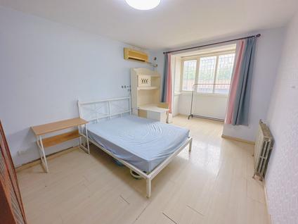 大兴西红门合租 瑞海家园(二区)2室1厅/108平/低楼层