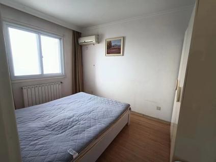 牧野河师大整租 学府第一城1室1厅/56平/中楼层