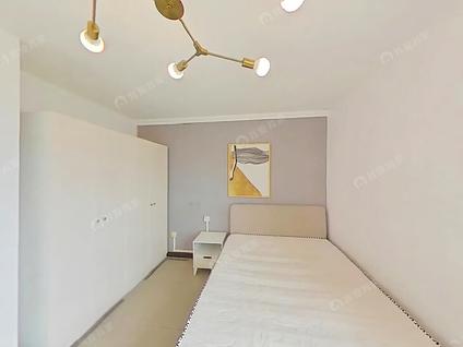 丰台丰益桥整租 丰益花园(西区)2室1厅/77平/高楼层