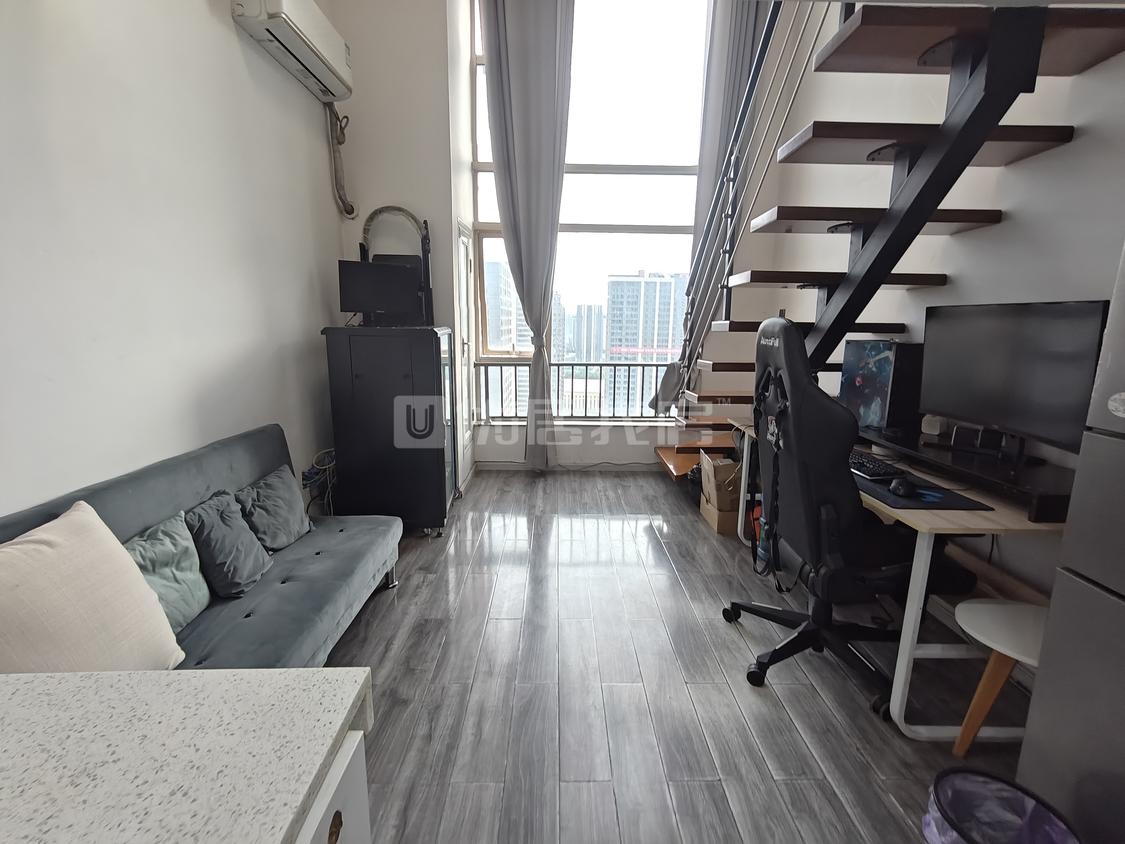 整租·昆明新城吾悦广场