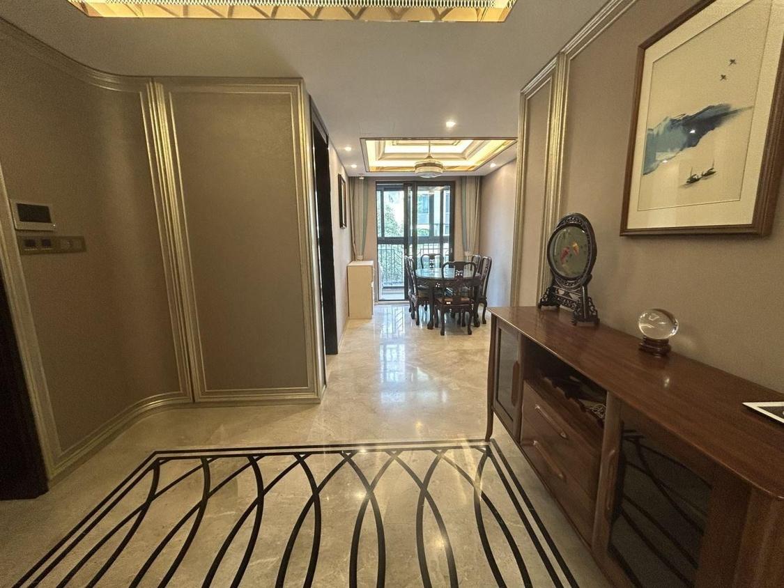 合租·华府新天地