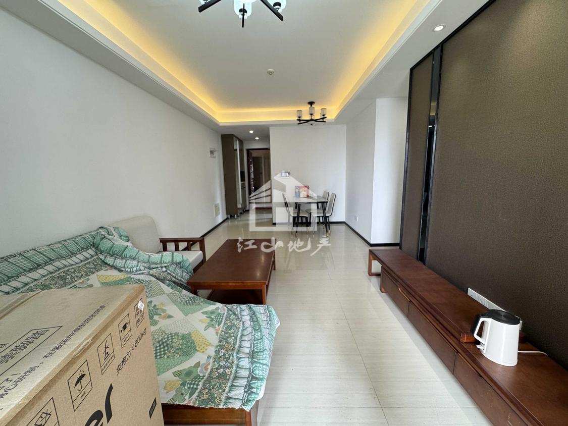 整租·龙光玖珑臺