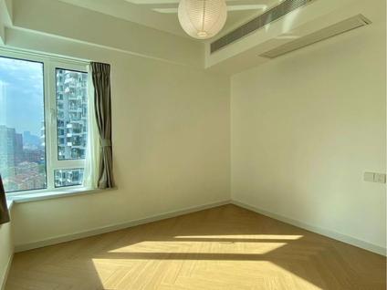 徐汇徐汇滨江整租 百汇园(三期)4室2厅/261平/中楼层