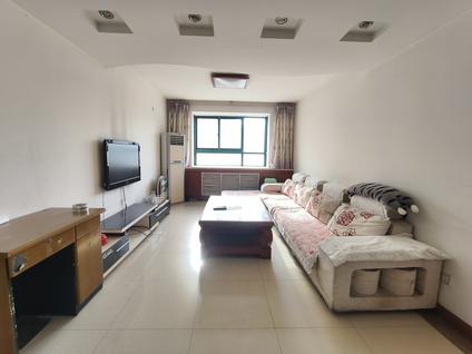 黄岛灵山卫整租 观海华庭(西区)3室2厅/106平/中楼层