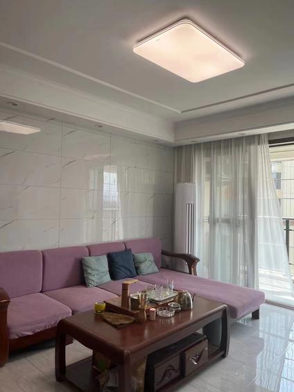 源城源城整租 三友南城3室2厅/110平/顶层