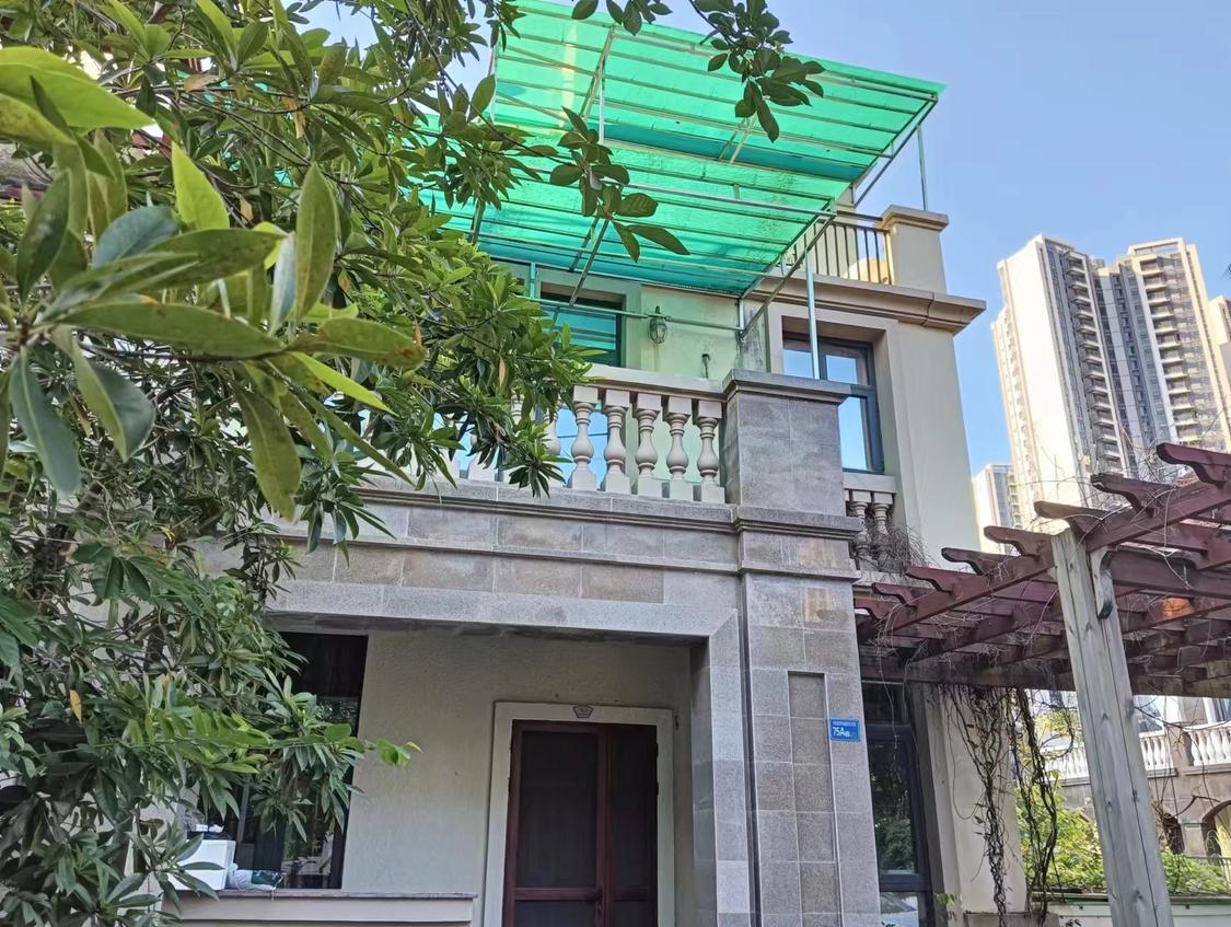 整租·深业塞纳湾