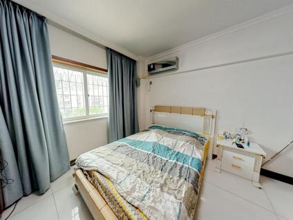 湖里SM城市广场整租 中港花园2室1厅/80平/高楼层