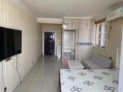 卫滨新乡站整租 凤凰名都1室1厅/45平/高楼层