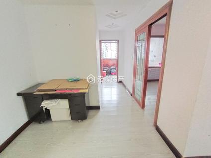 城关西关南关整租 中信大厦2室1厅/82平/中楼层