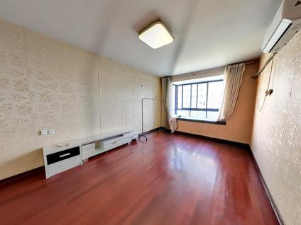 如皋如皋市区整租 丽泽华庭3室2厅/165平/中楼层