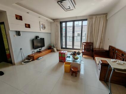 集美杏东路整租 金海湾3室2厅/114平/高楼层