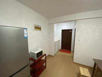 栖霞迈皋桥整租 凤悦北园2室1厅/66平/中楼层