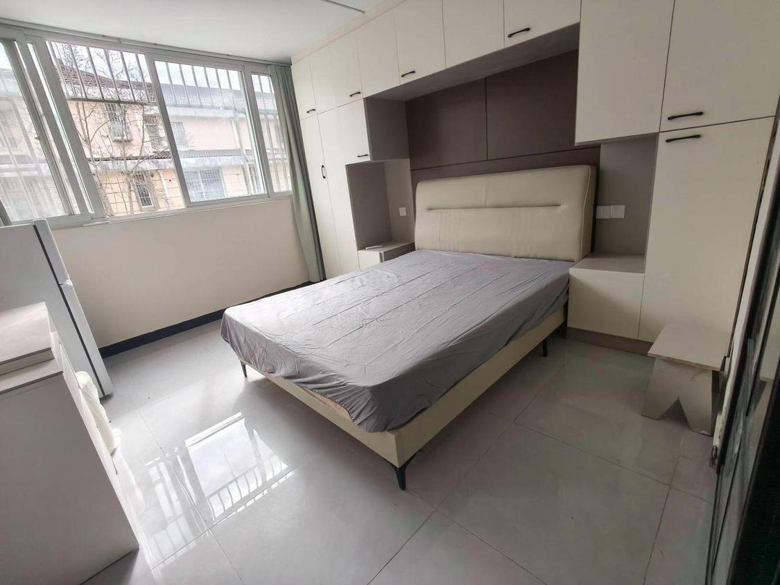 合租·阳光苑(二区)