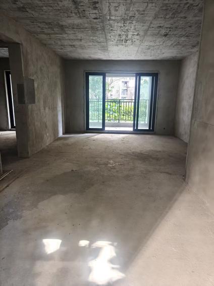 汕尾新城和樾4室2厅170平低楼层/共31层