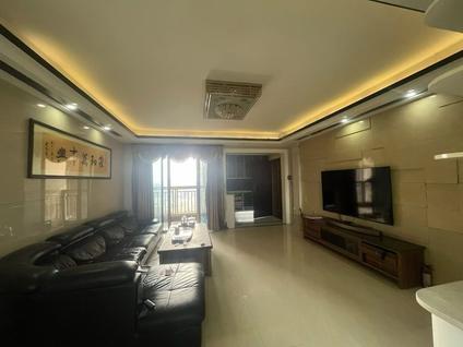 汕尾龙津华府3室2厅126平中楼层/共26层