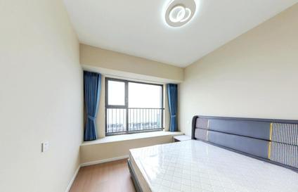 黄岛灵山卫整租 灵山湾壹号4室2厅/164平/高楼层