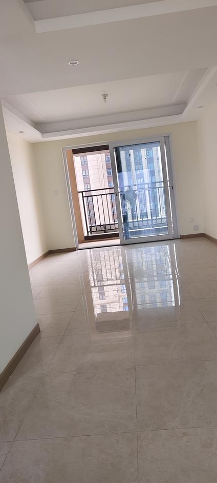 北京中海尚城3室2厅112平中楼层/共32层