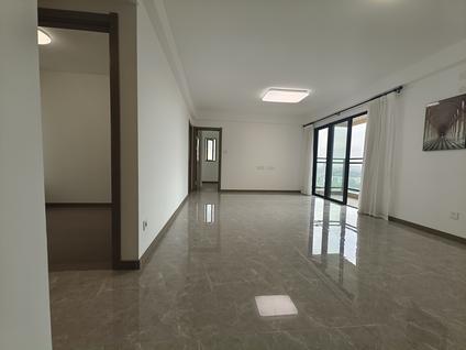 北京珠江万科城3室2厅94平高楼层/共34层