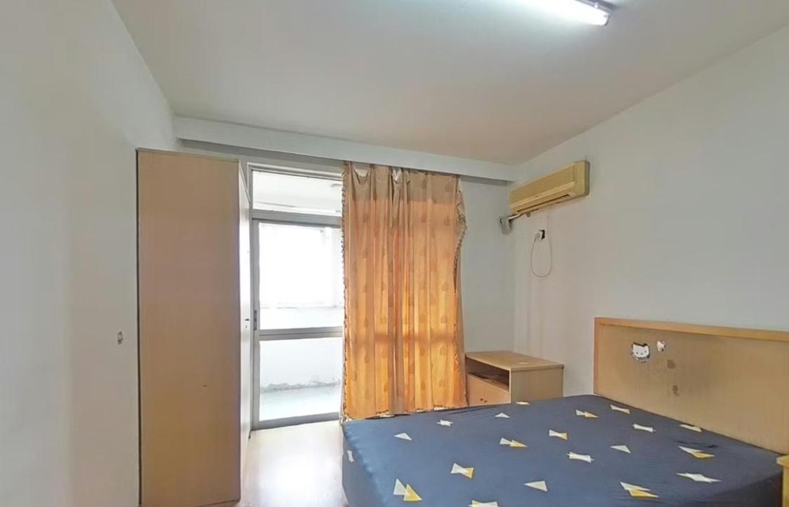 合租·金川雅苑