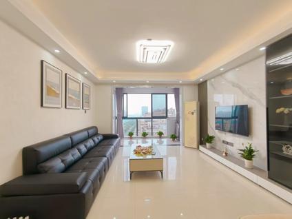 北京玉龙国际花园4室2厅123平中楼层/共19层