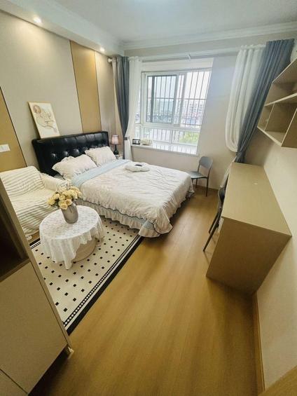 嘉定嘉定北合租 练祁佳城盛蔷坊1室1厅/20平/低楼层