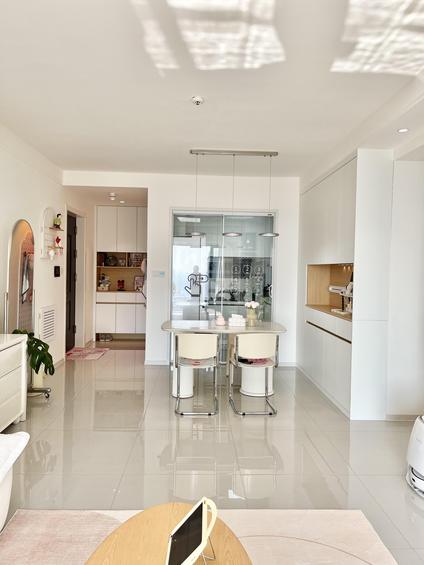 上海鸿宝一村2室2厅85平高楼层/共4层