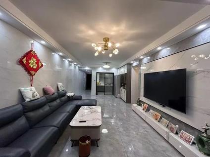 广州颐和盛世3室2厅83平中楼层/共25层