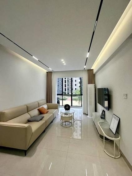 嘉定嘉定新城整租 左岸香堤1室1厅/40平/中楼层