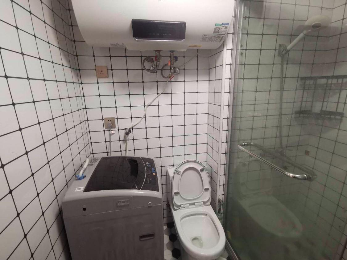 合租·金钻苑(南区)