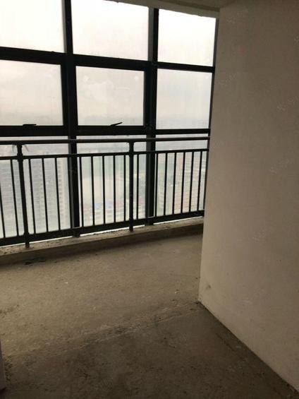 北京香泉公馆3室2厅122.4平高楼层/共31层