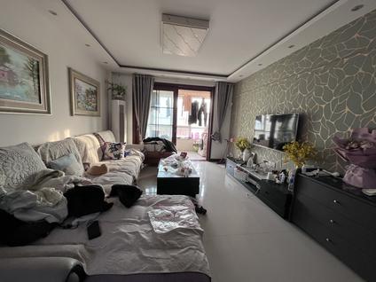 北京水岸城邦(正阳北路)3室2厅112平低楼层/共4层