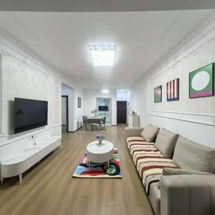 北京天元湘江国际2室2厅93平中楼层/共11层