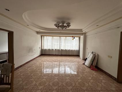 北京新兴一路3室2厅106平中楼层/共9层