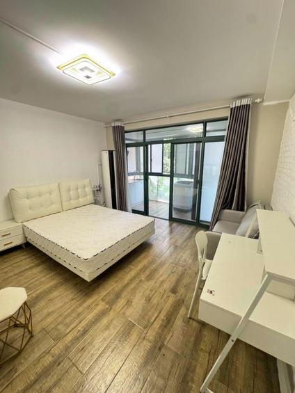 宝山大华合租 水韵华庭(一期)1室1厅/30平/中楼层