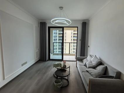 北京倪家桥路8号院3室1厅123.11平高楼层/共7层