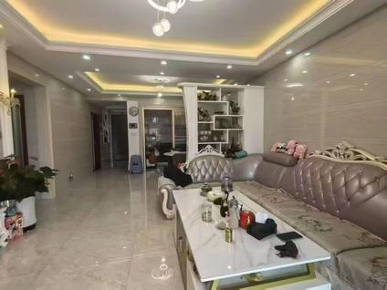 北京地王广场4室2厅133平中楼层/共29层